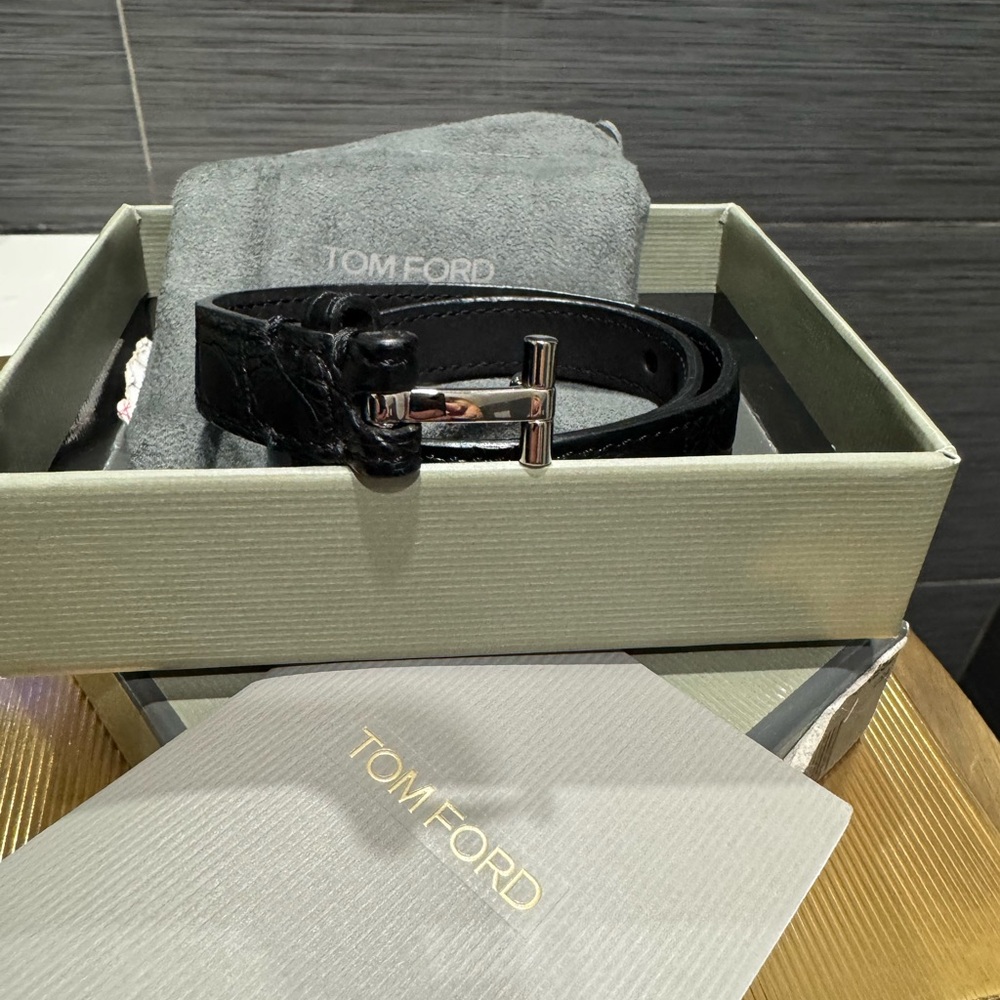 Tom Ford Leather crocodile T Logo Bracelet like New